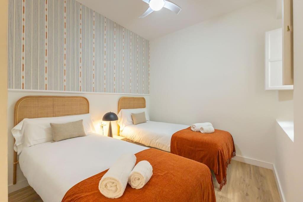 Juan De La Encina Apartamento Sevilla